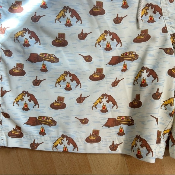 Magellan Shiner Bock Novelty Print Swim Outdoor Shorts XL - Picture 7 of 12